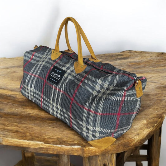Scottish Tartan Weekend Bag – Leather Accents, Handmade Carry-on